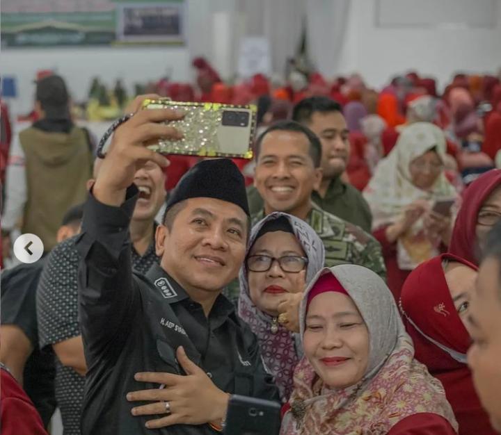Bupati Karawang Hadiri Peringatan Isra Mi'raj 1445 H