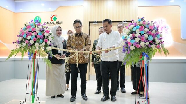 Bey Machmudin Dampingi Menkes Resmikan Layanan Rujukan Prioritas RSUD Al-Ihsan Jabar