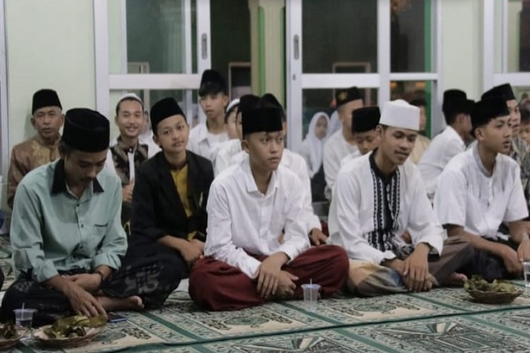 Peringatan Isra Mi'raj 1445 H Bustanul Ulum Tasikmalaya Di Hadiri Sekda Kota Tasikmalaya