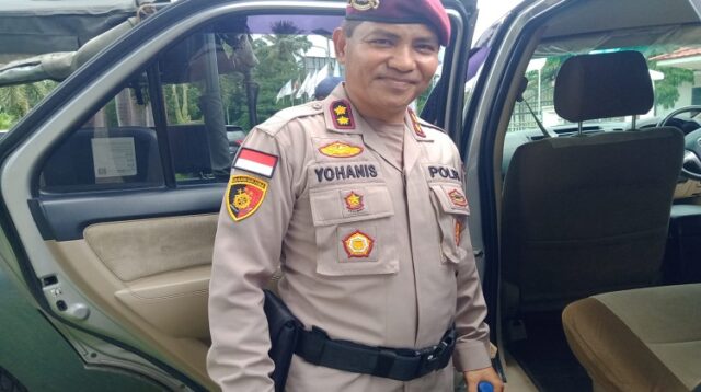 Pamatwil Polres Sumba Barat, AKBP Yohanis Nisa Pewali,SS.MH. Yang Membawahi Kabupaten Sumba Barat dan Sumba Tengah Pimpin Apel Pasukan Distribusi Kotak Suara