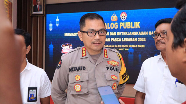 Secara Virtual, Bid Humas Polda Kaltim Ikuti Dialog Publik Pastikan Ketersediaan dan Keterjangkauan Harga Pangan Jelang dan Pasca Lebaran 2024