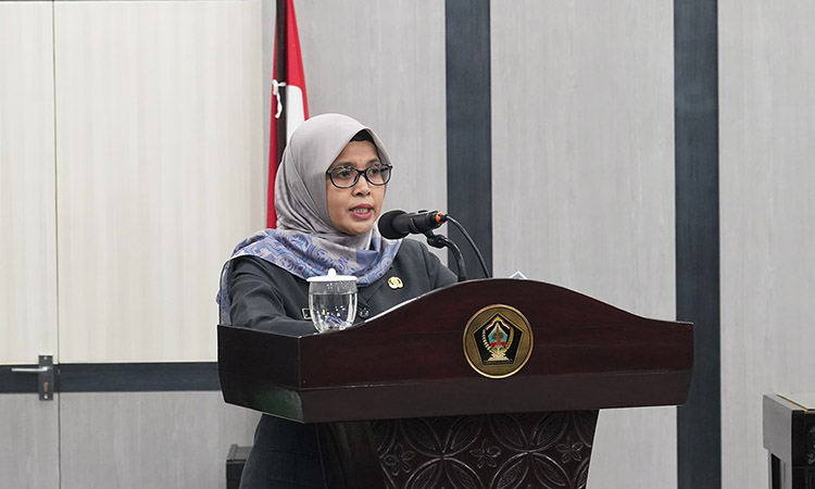 DPRD Kabupaten Blitar Gelar Rapat Paripurna Agenda Penyampaian LKPJ Bupati Tahun 2023 DPRD Kabupaten Blitar Gelar Rapat Paripurna Agenda Penyampaian LKPJ Bupati Tahun 2023