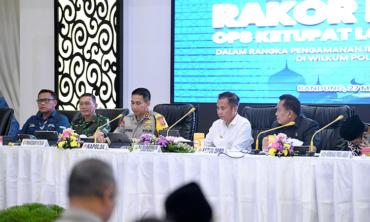 Disiapkan Upaya Antisipasi untuk Kelancaran dan Keamanan Mudik Lebaran 2024 Disiapkan Upaya Antisipasi untuk Kelancaran dan Keamanan Mudik Lebaran 2024