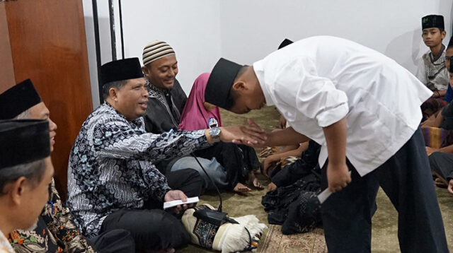 Sekretariat DPRD Purwakarta Menggelar Santunan Kepada Yatim Piatu