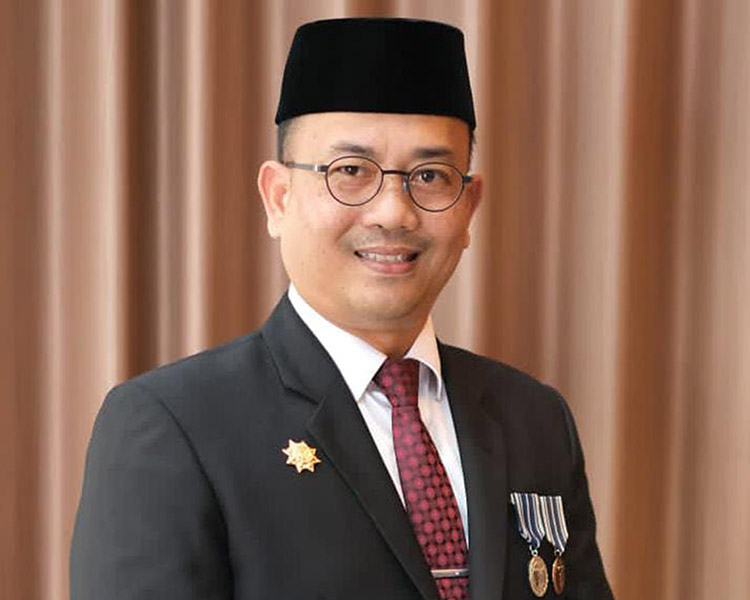 Sosok ASN Muda, Mantan Ajudan Bupati Almarhum Kalamullah Djinab Berpotensi Maju Dalam Pilkada 2024 Kabupaten Muara Enim