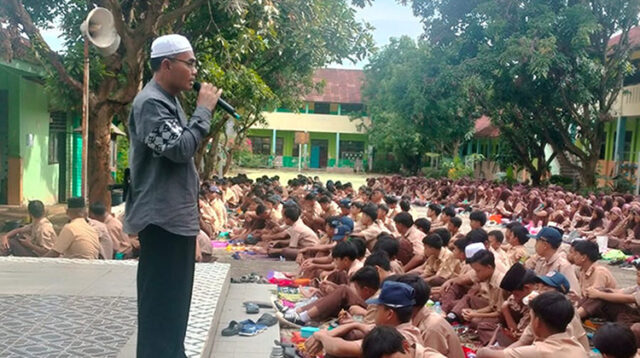 SMP Negeri 4 Kotabaru Karawang Gelar Doa Bersama Menyambut Bulan Suci Ramadhan