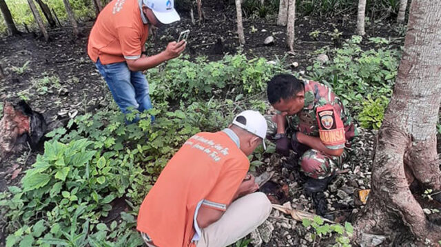 Babinsa Dampingi Petugas Kesehatan dalam Kegiatan PE (Penyelidikan Epidemiologi) DBD