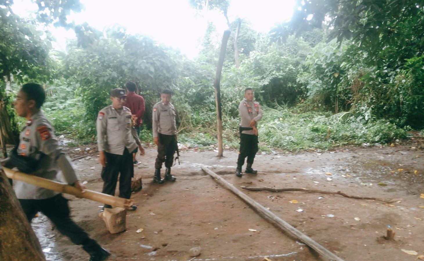 Polsek Bolo Grebek Judi Sabung Ayam, Para Pelaku Lari Kocar-Kacir