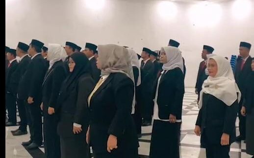54 ASN Di Sumpah Jabatan dan Pelantikan Pejabat Pimpinan Tinggi Pratama, Pejabat Administrator dan Pejabat Pengawas di Lingkungam Pemerintah Kabupaten Karawang
