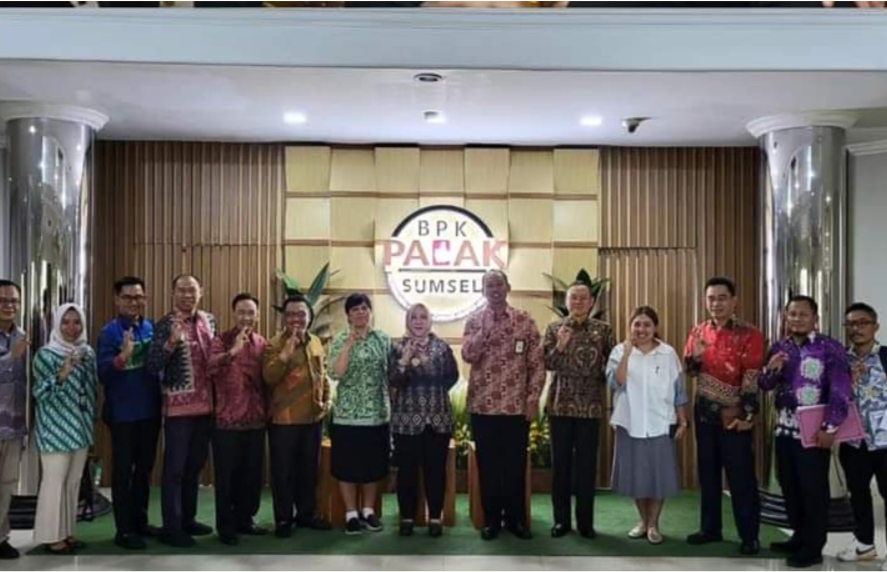 Bupati Musi Rawas Hj. Ratna Machmud Serahkan LKPD Unaudited Tahun 2023 Kepada Perwakilan BPK Provinsi Sumsel