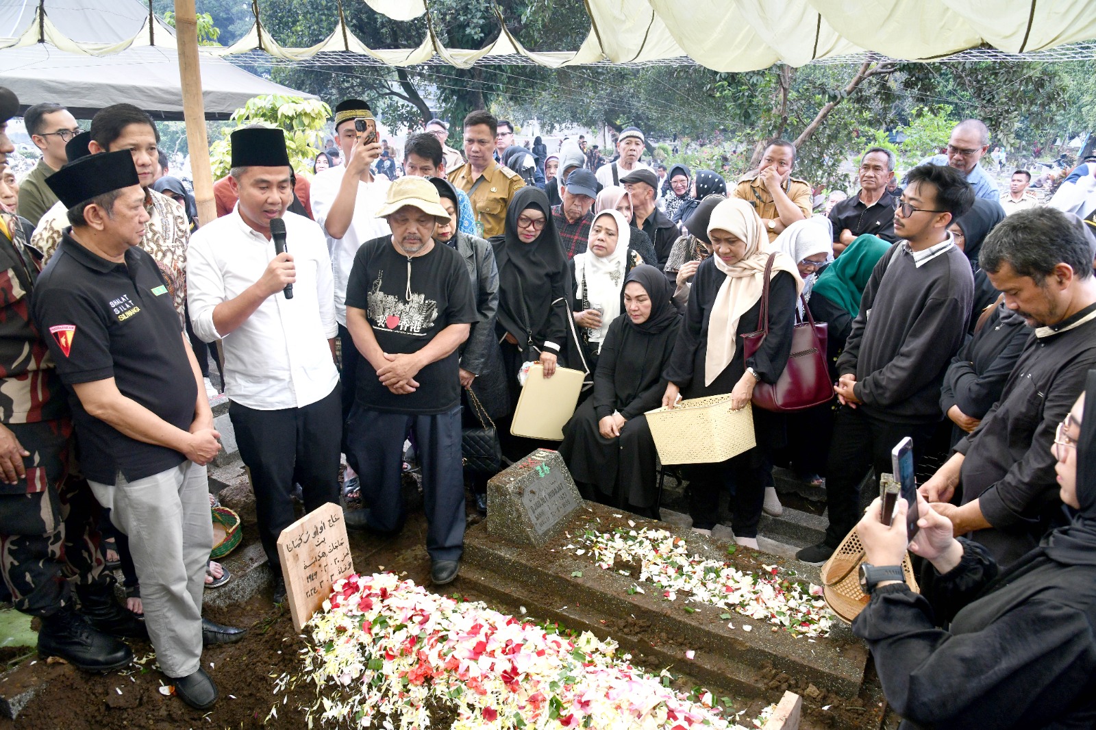 Kenang Sosok Uu Rukmana, Bey Machmudin Ingatkan Terus Jaga Persatuan dan Lestarikan Budaya Sunda