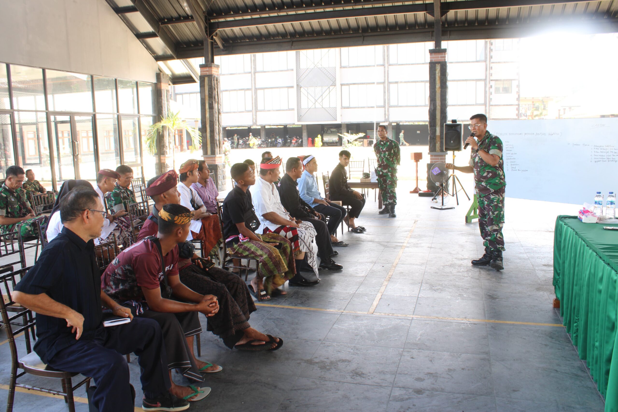 Pembentukan Struktur Forum Komunikasi Pemuda Antar Agama di Aula Makodim 1608/Bima