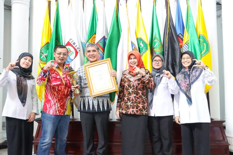 Kota Cimahi Mendapat Penghargaan The Best Improvement Dalam Anugerah Reformasi Birokrasi Provinsi Jawa Barat