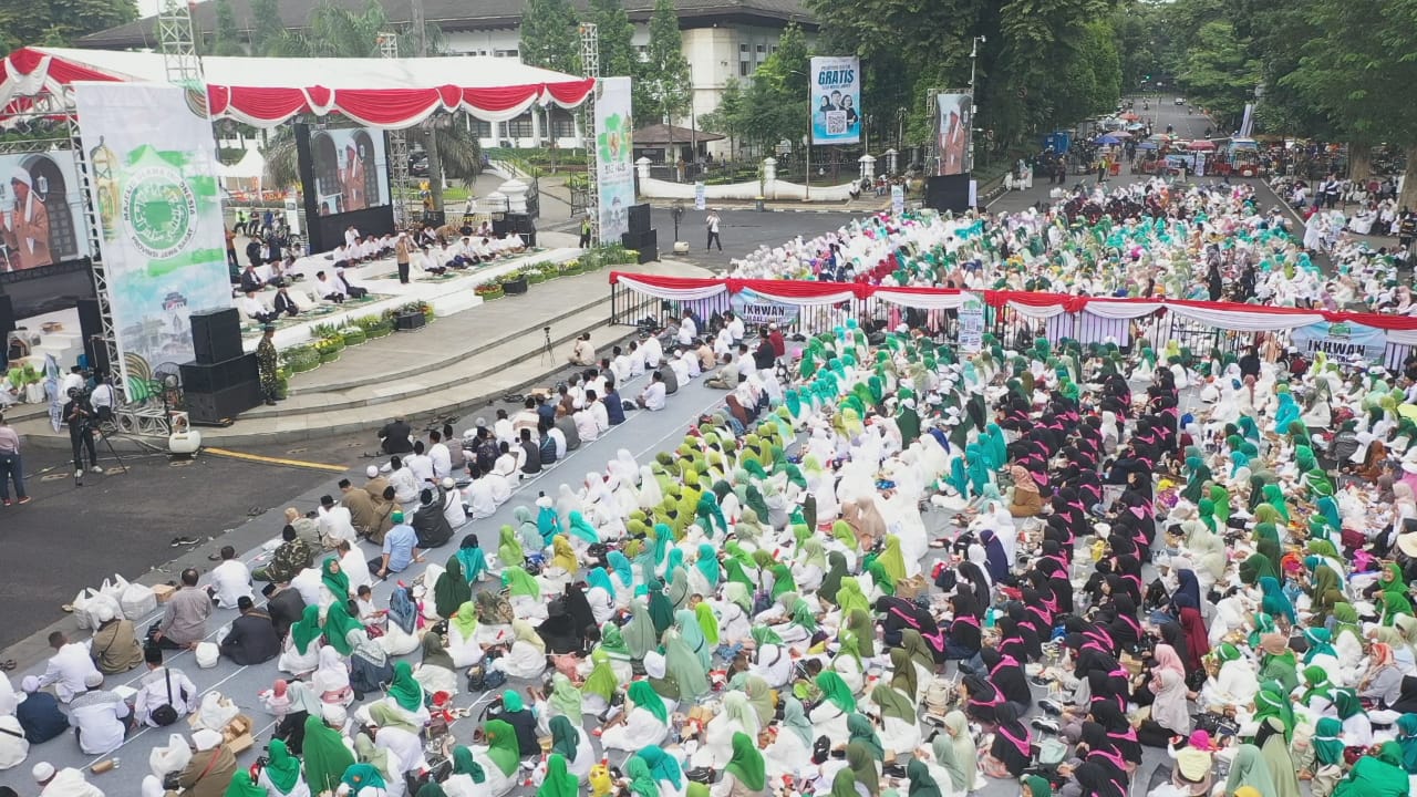 Digelar “Istighotsah Kubro”, Doa Untuk Jawa Barat yang Kondusif, Aman dan Nyaman