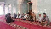 Sholat Jumat Bersama, Pasi Intel Dim 1608/Bima bersama Anggota di Masjid Istiqomah Penatoi
