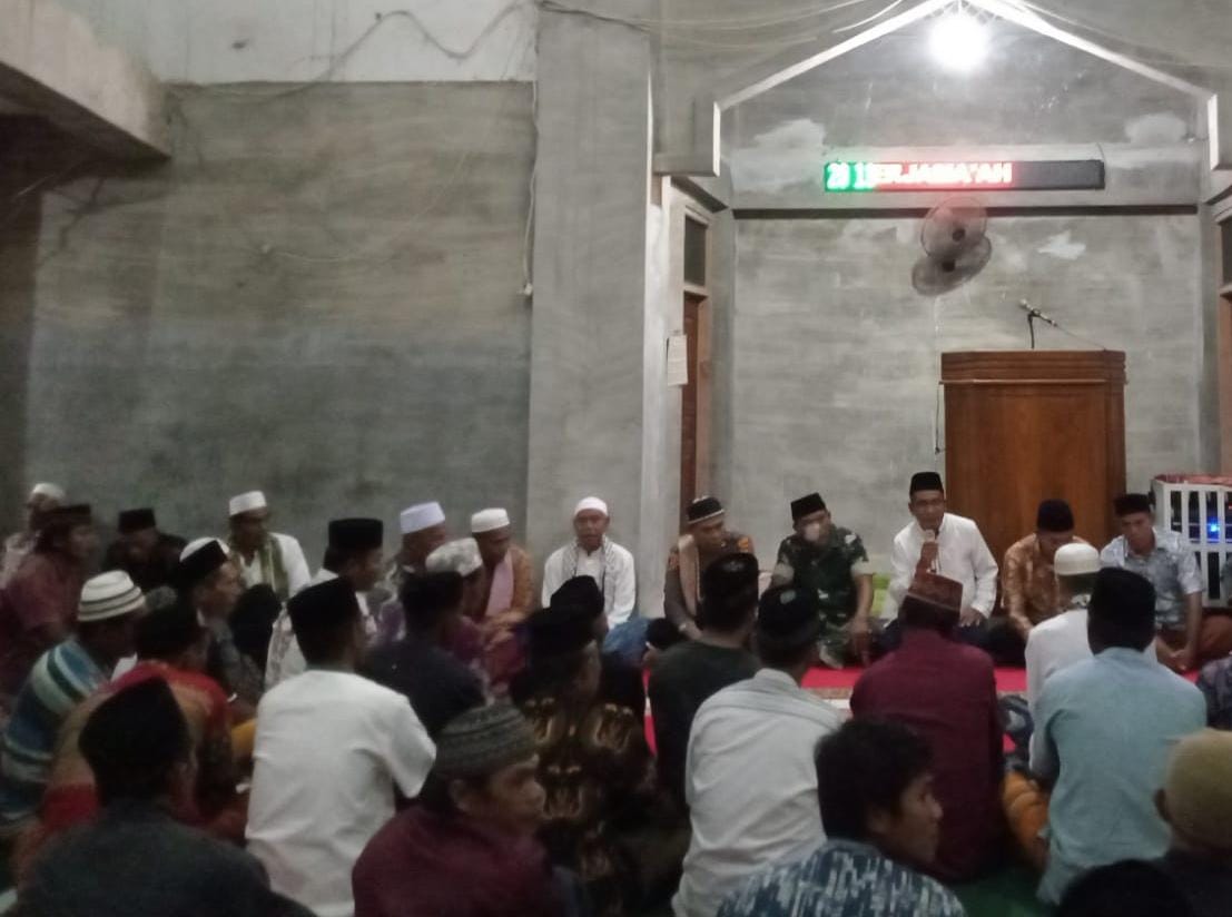 Kapolsek Belo Bersama Forkopimcam Gelar Safari Ramadhan di Desa Ncera