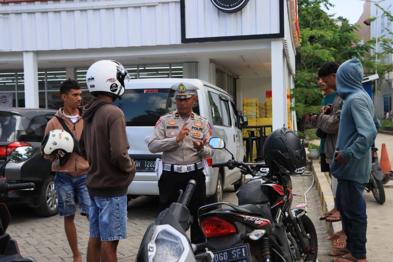 Operasi Keselamatan, Polisi Temukan Banyak Pengendara Tidak Menggunakan Helm SNI