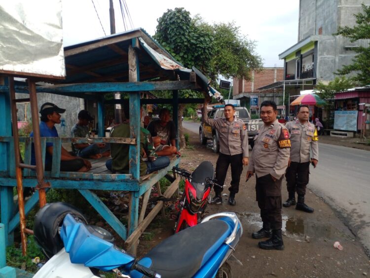 Menjelang Berbuka Puasa, Polsek Woha Laksanakan Patroli Cipkon