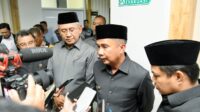 Bey Machmudin Terima Pekerja di Kantor Dewan Tegaskan Tak Akan Terbitkan Kepgub Skala Upah