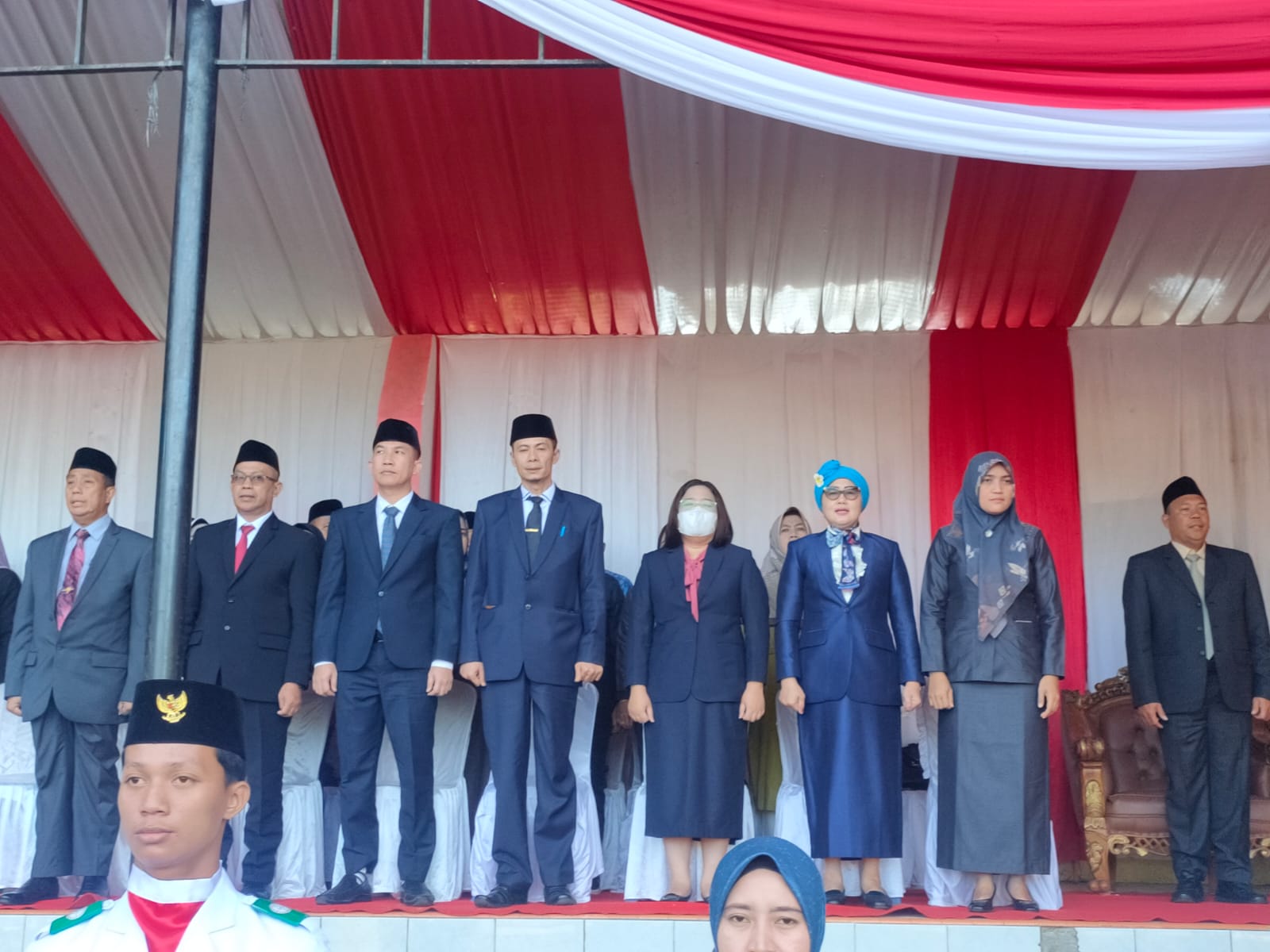 Pemkab Tanggamus Melaksanakan Upacara Bendera Dalam Rangka Memperingati HUT Kabupaten Tanggamus ke-27 Tahun 2024