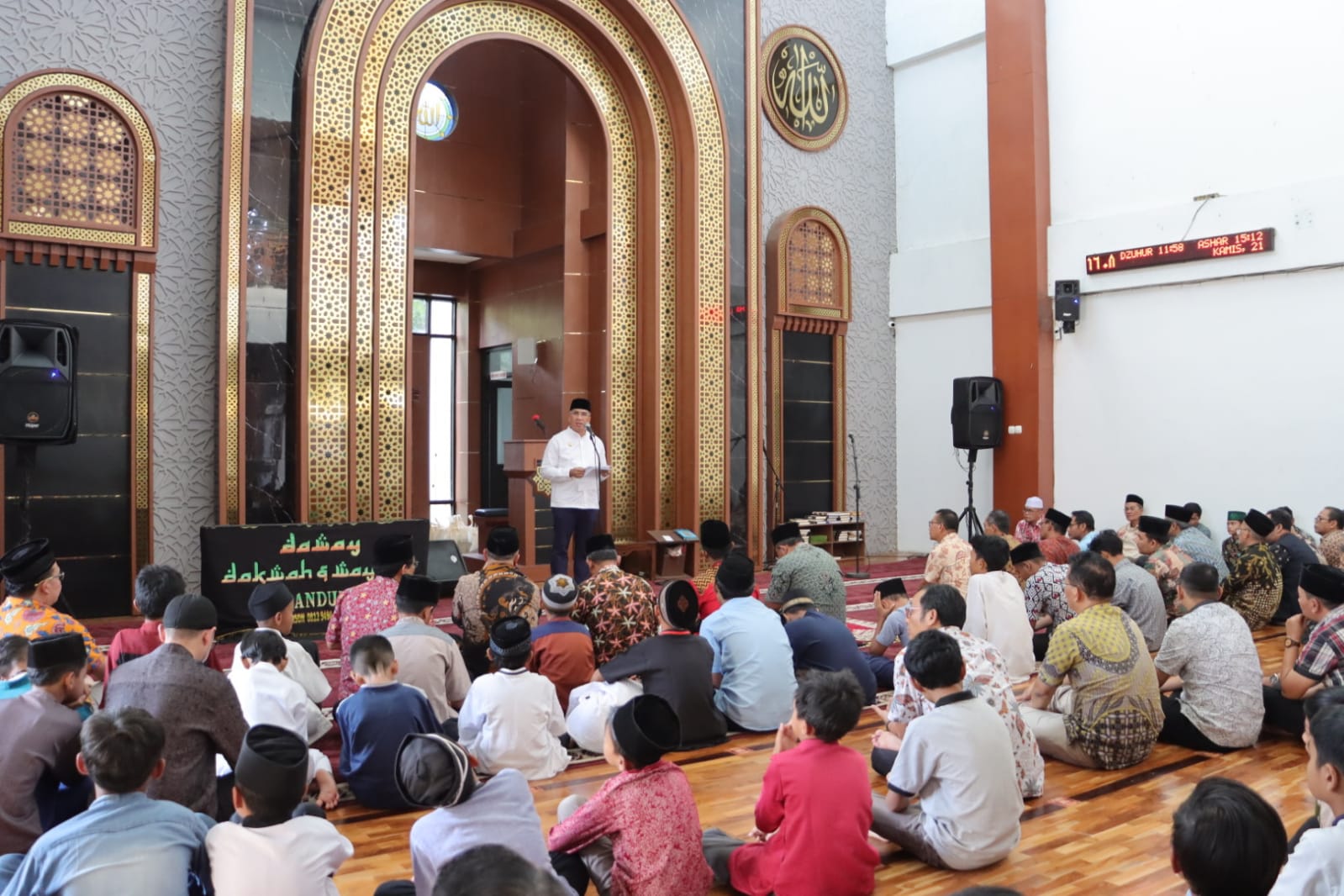 Pemkot Cimahi Adakan Do’a Bersama Dengan Anak Yatim Dan Dhu’afa