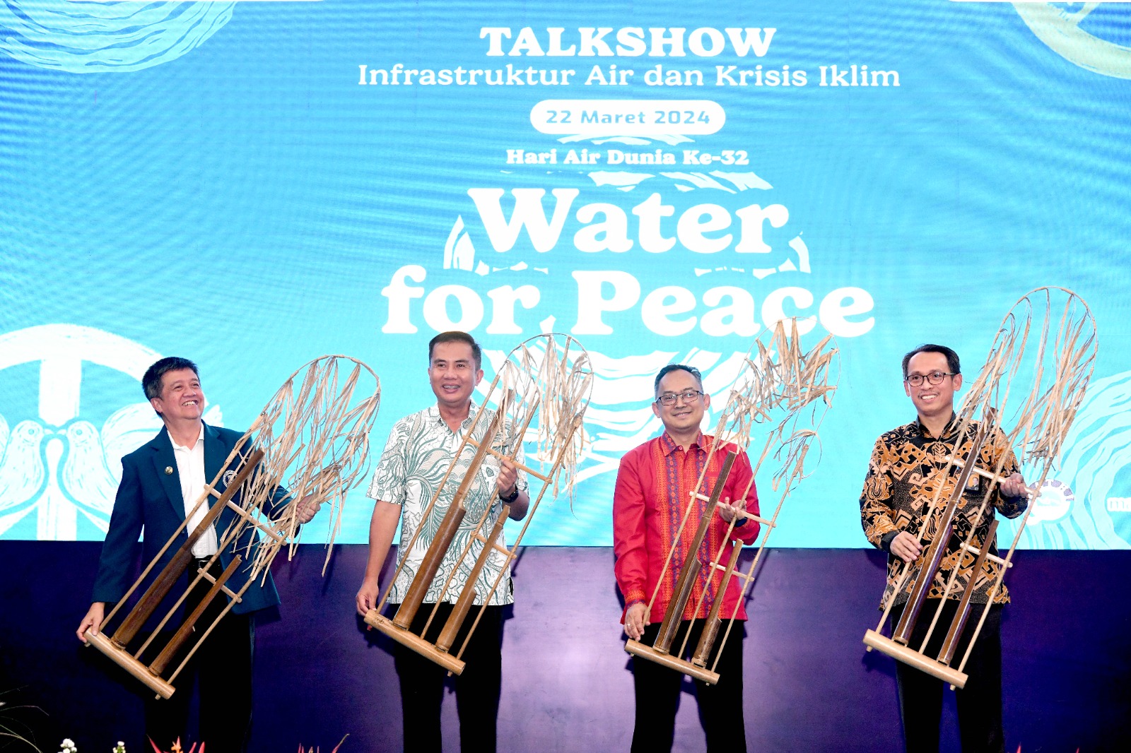 Jabar Berkomitmen Perkuat Pembangunan Infrastruktur Air Untuk penyediaan air bersih, pengendalian banjir, irigasi pertanian, dan penyediaan air minum