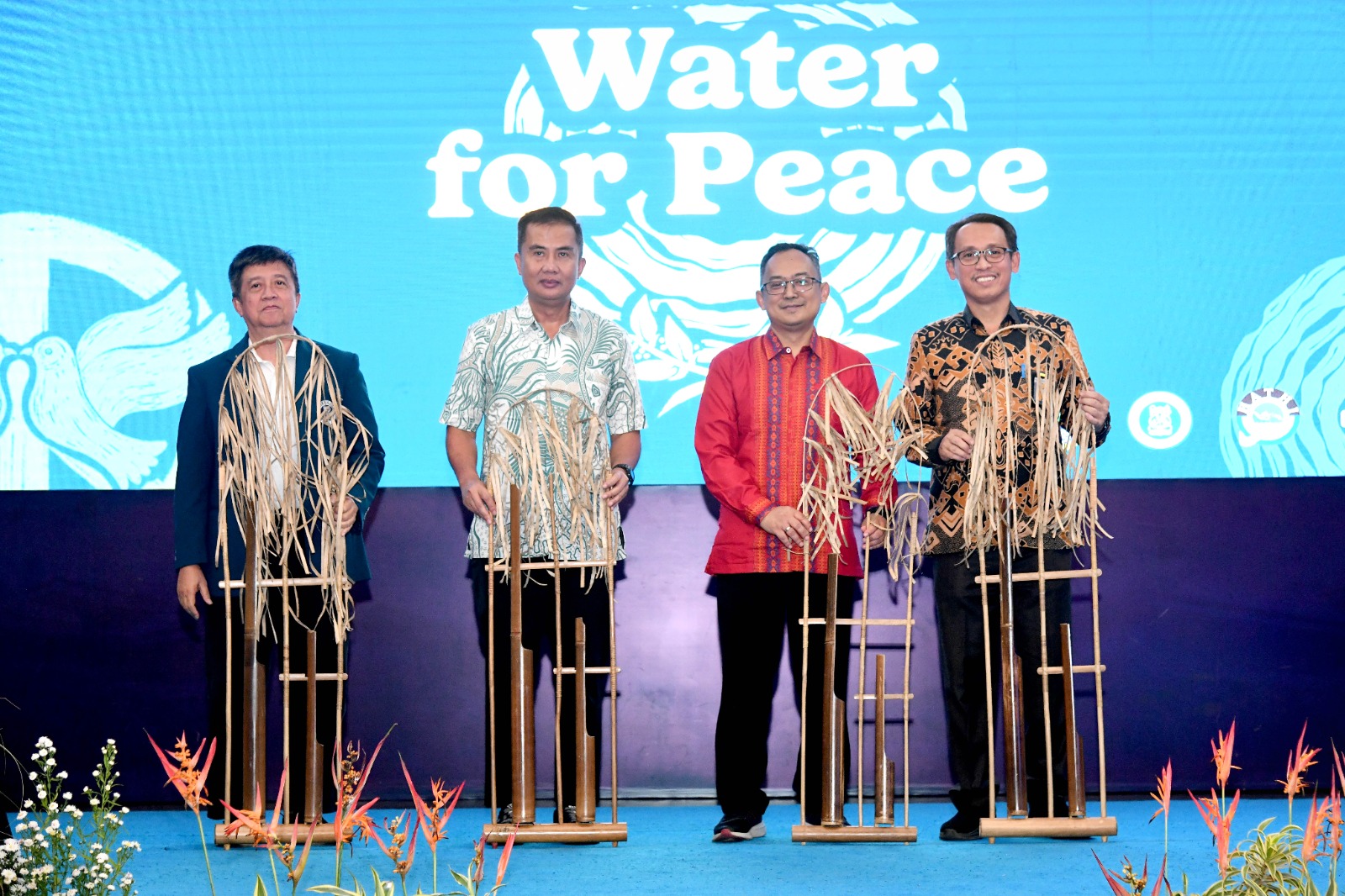 Jabar Berkomitmen Perkuat Pembangunan Infrastruktur Air Untuk penyediaan air bersih, pengendalian banjir, irigasi pertanian, dan penyediaan air minum