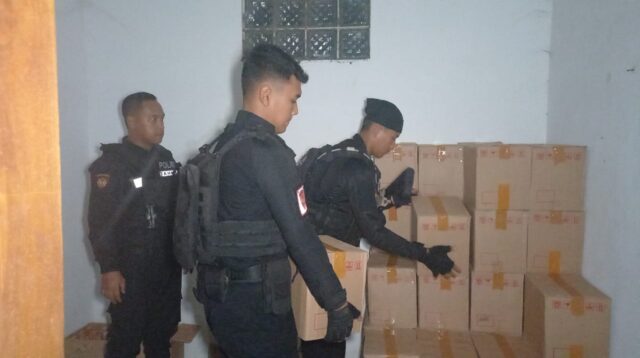 Operasi Pekat Lodaya 2024,Rumah Mewah Simpan Ribuan Botol Miras Digerebek Polres Tasikmalaya Kota