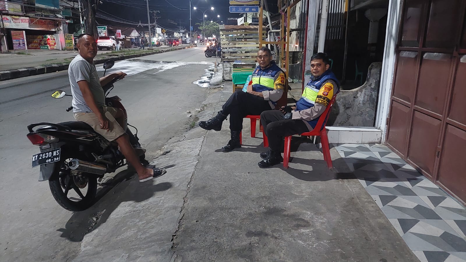 Antisipasi Balap Liar Di Bulan Ramadhan Polsek Samarinda Seberang Berikan Himbauan Melalui Patroli Presisi
