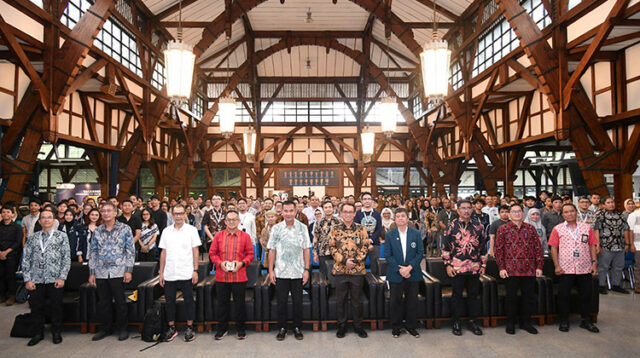 Jabar Berkomitmen Perkuat Pembangunan Infrastruktur Air Untuk penyediaan air bersih, pengendalian banjir, irigasi pertanian, dan penyediaan air minum