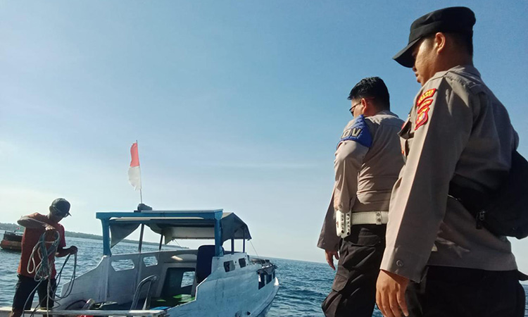 Kapolsek Biduk-Biduk Pimpin Patroli Keamanan di Tempat Wisata