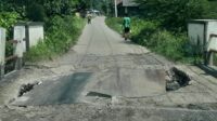 Nyaris Jebol, Jembatan Kecil di Desa Sidamukti Dikeluhkan Warga