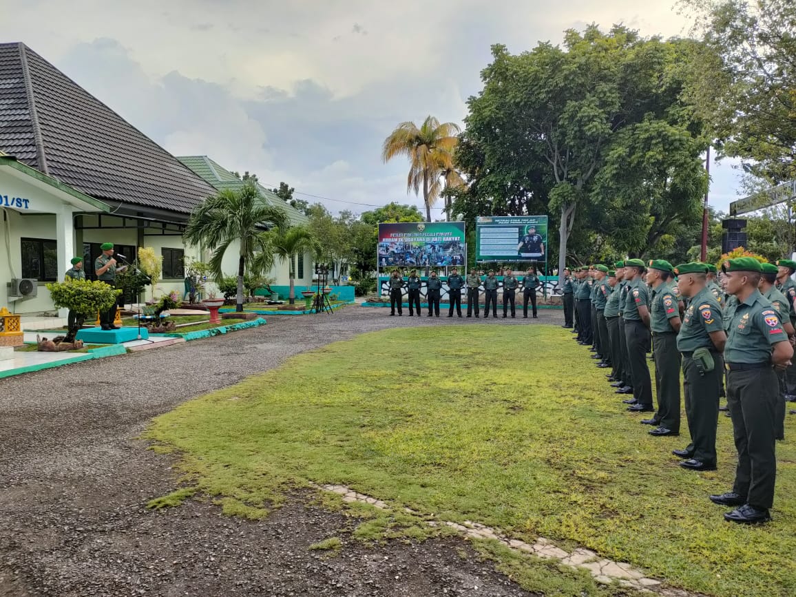 Dandim 1601/Sumba Timur Pimpin Korp Raport Kenaikan Pangkat Bagi Personel Kodim 1601/Sumba Timur.