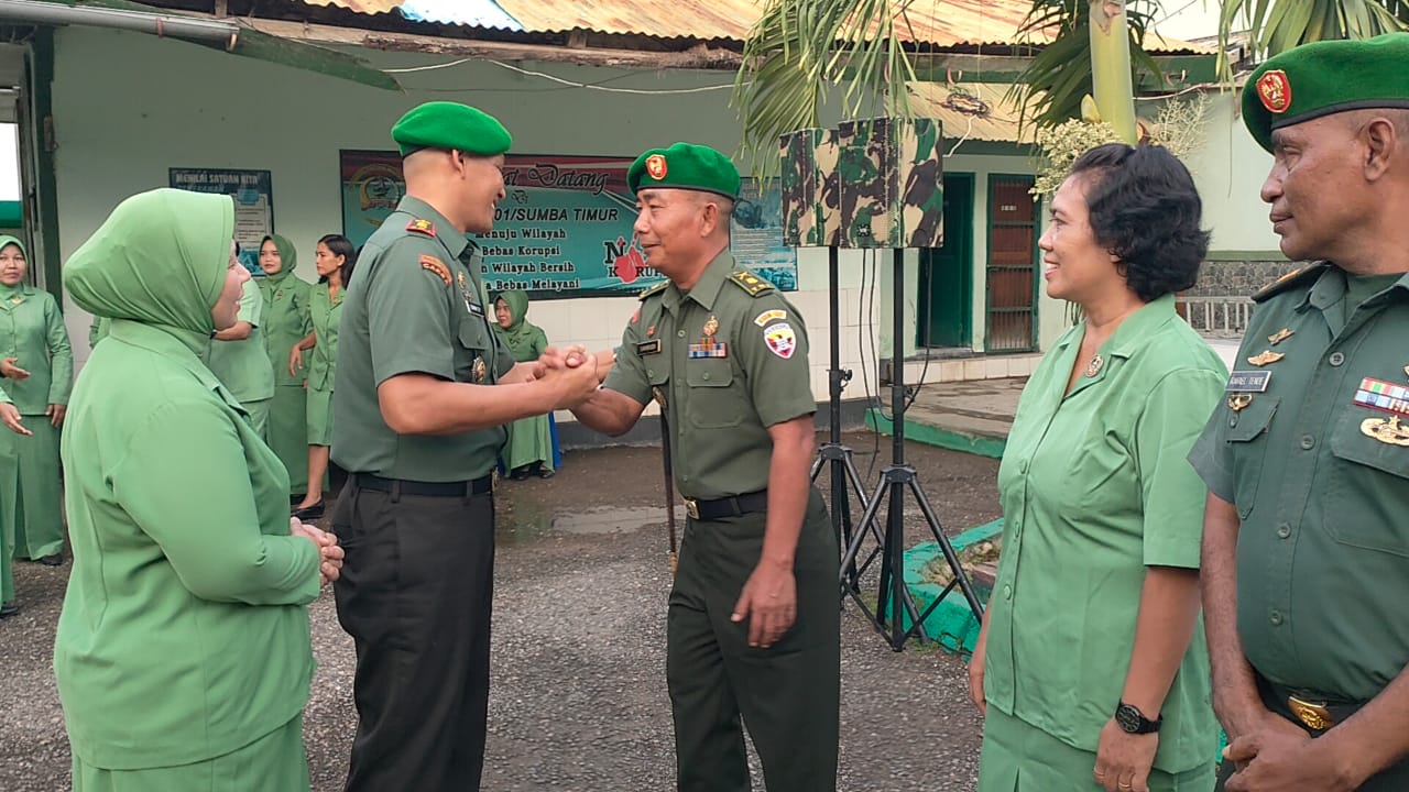 Dandim 1601/Sumba Timur Pimpin Korp Raport Kenaikan Pangkat Bagi Personel Kodim 1601/Sumba Timur.