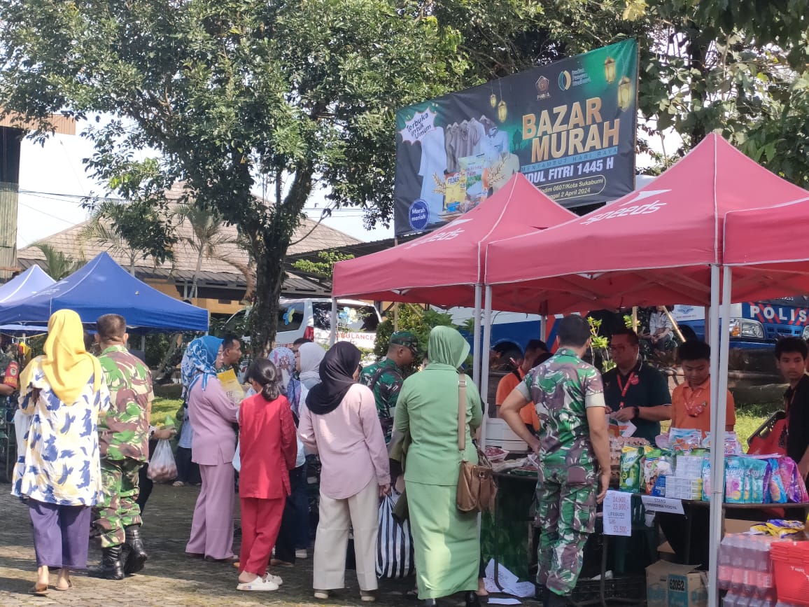 Jelang Lebaran Kodim 0607/Kota Sukabumi Gelar Bazar Murah