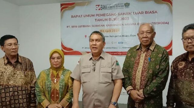 RUPS BPR_GS Dihadiri Langsung Pj Bupati Muara Enim H Ahmad Rizali MA