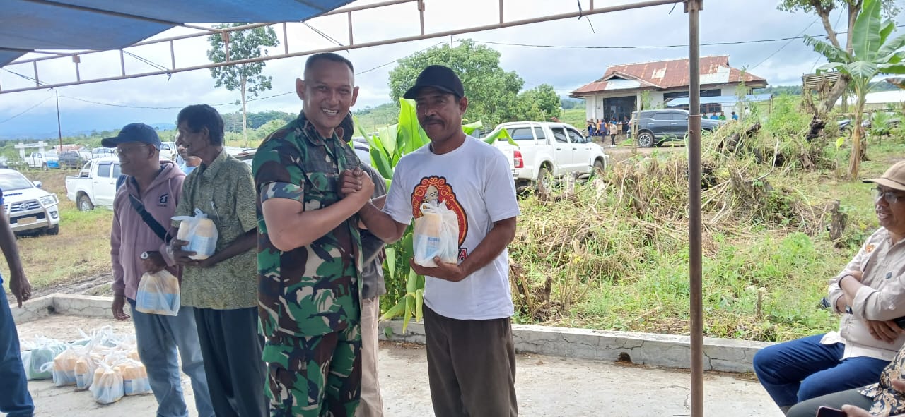 Kegiatan Launching Upsus Pompanisasi Kerjasama Kementrian Pertanian dan TNI Kodim 1601/Sumba Timur