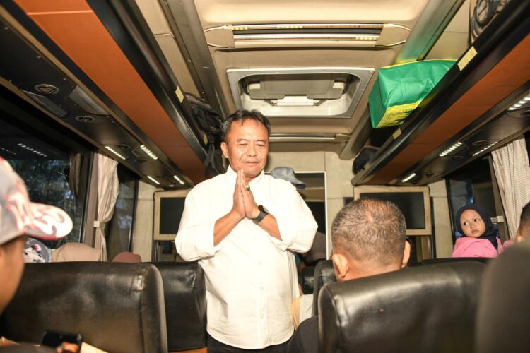Lepas Mudik Gratis, Sekda Jabar Harap Masyarakat Bahagia