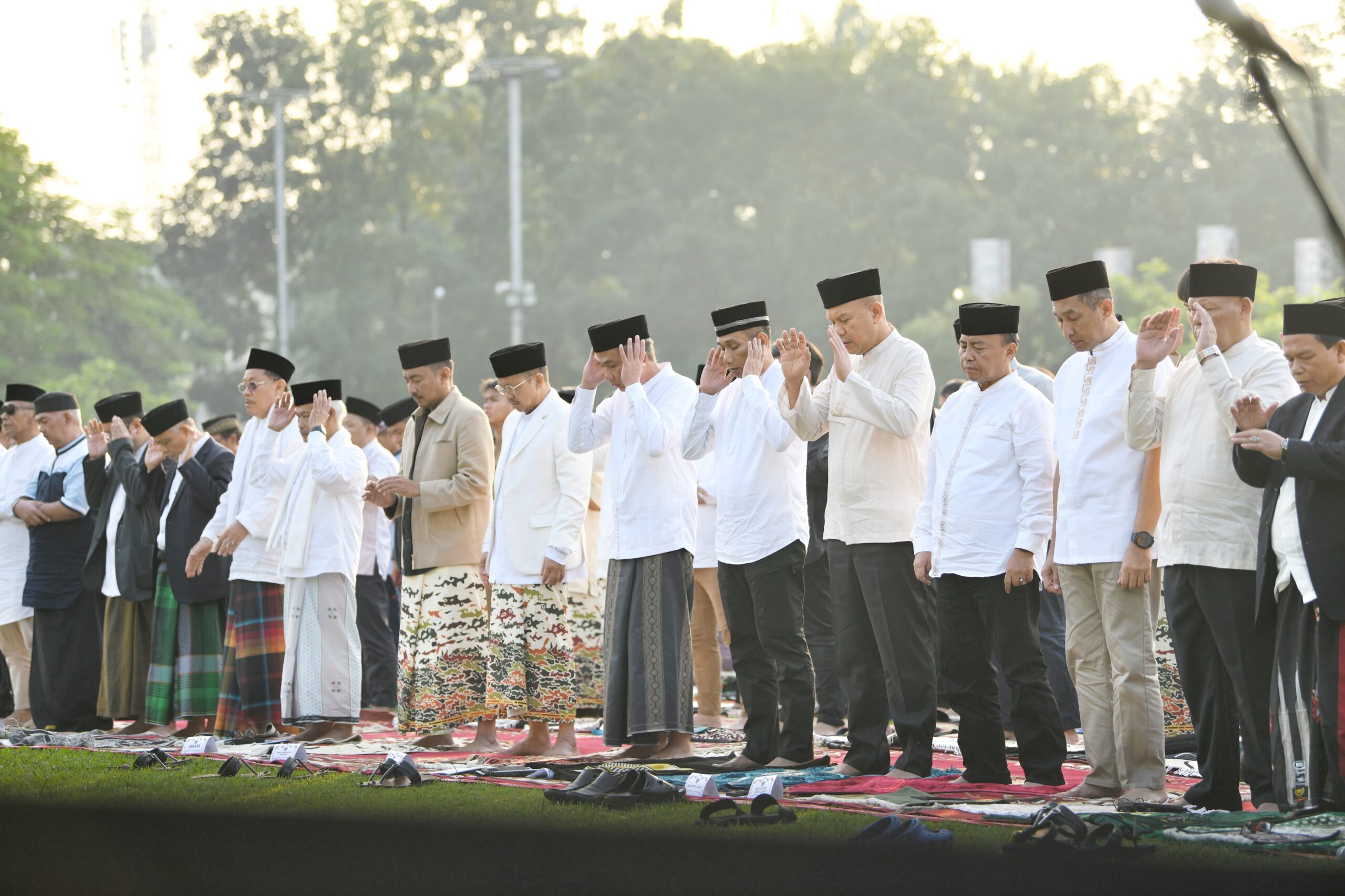 Hari Raya Idulfitri Bey Machmudin: Jaga Kerukunan untuk Jawa Barat yang Damai dan Nyaman