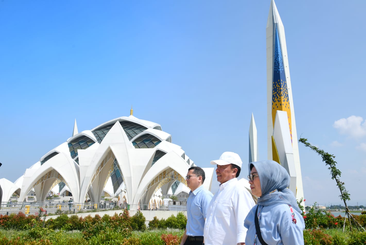 Sekda Herman Suryatman: Pengelolaan Masjid Raya Al Jabbar Dievaluasi Menyeluruh