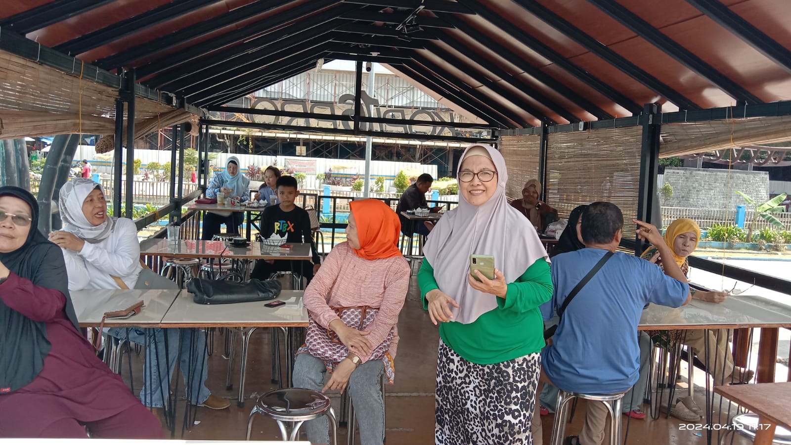 Wisata Kuliner Kopi 16 Pro, Pesona Keindahan Sungai Musi Dan Jembatan Ampera