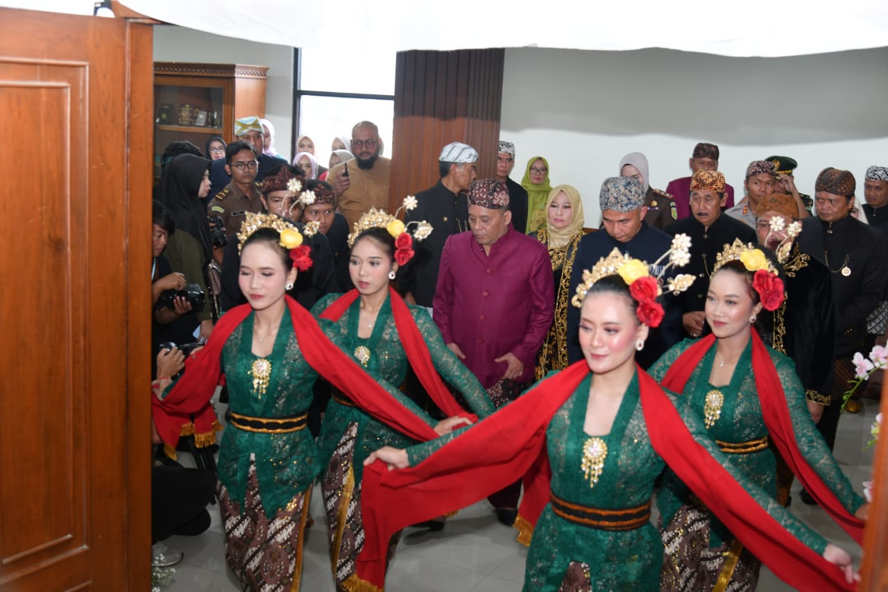 Hari Jadi Sumedang Bey Machmudin Ingin Sumedang Kembali Menjadi Paradijs van Java