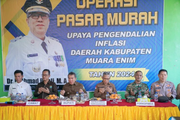 Operasi Pasar Murah di Kecamatan Gelumbang, Warga Antusias Belanja Sembako Murah