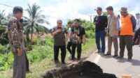 Jalan Amblas di Panang Jaya, Pj. Bupati Muara Enim Upayakan Segera Perbaikan