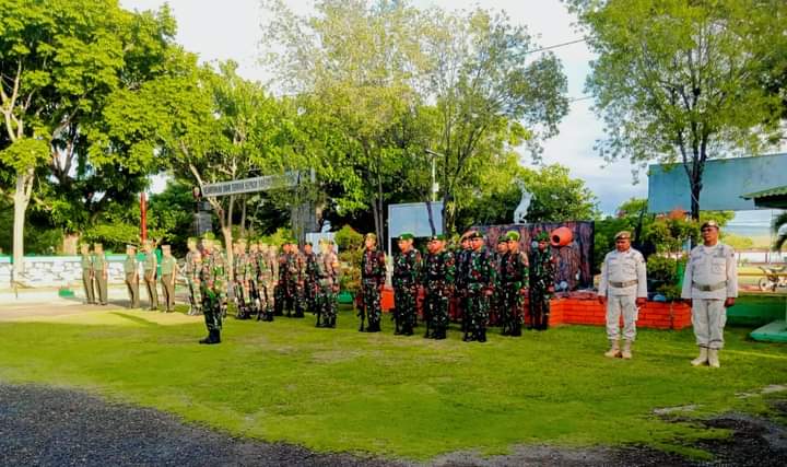 Kodim 1601/Sumba Timur Gelar Upacara Bendera Hari Senin