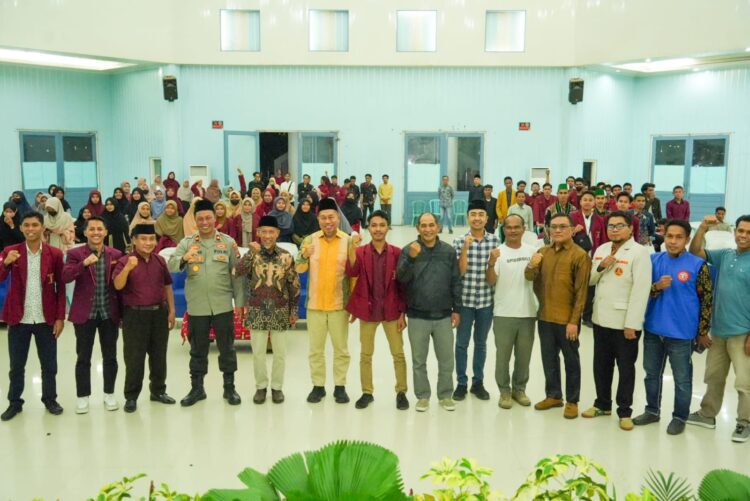 Pj. Wali Kota Bima, Apresiasi Komitmen Mahasiswa dalam Muscab PC IMM Cabang Bima ke-17: Membangun Peradaban Utama melalui Pengarusutamaan Kepemimpinan