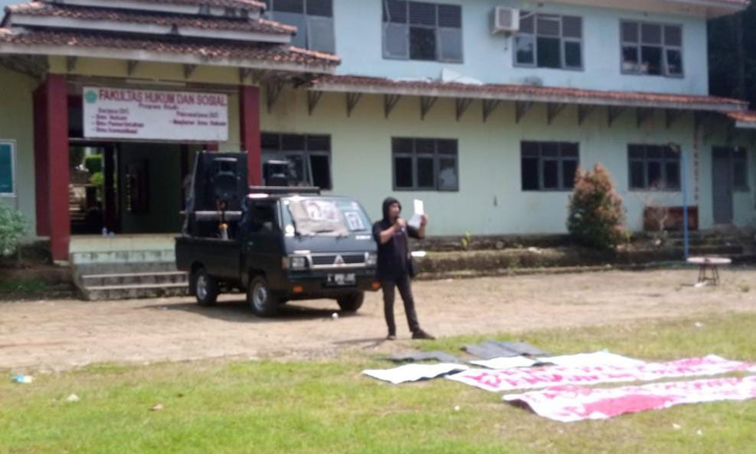 Aksi Jilid II Gabungan Mahasiswa dan Alumni di UNMA Banten, Korlap Yana: PBMA Diminta Segera Ambil Sikap