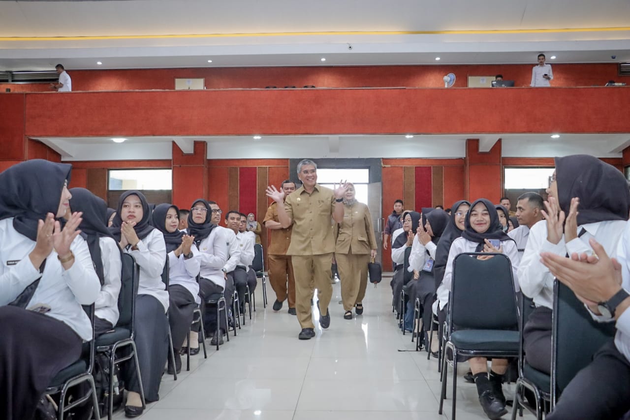 Pj. Wali Kota Cimahi Buka Orientasi Pegawai Pemkot Cimahi Perjanjian Kerja oleh BKPSDMD