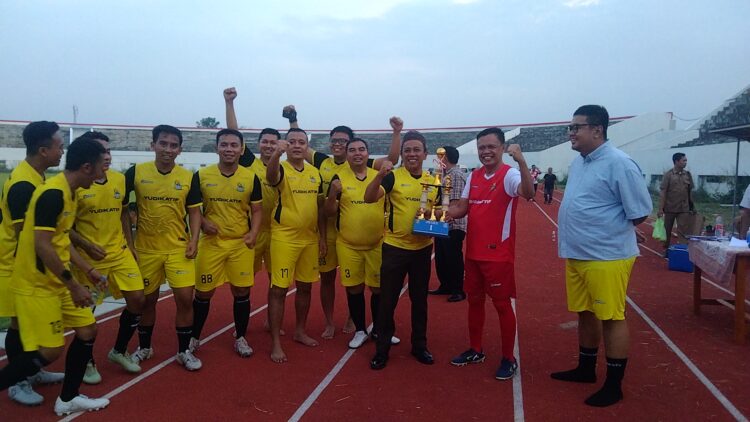 Tim Kuning Raih Gelar Juara Setelah Kalahkan Tim Merah dan dan Tim Hijau di Trofeo Dispora Kab. Cirebon