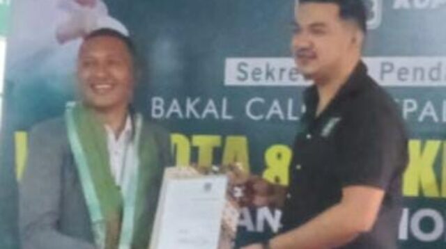 Bildad Thonak Mendaftar sebagai Bakal Calon Wali Kota Kupang: Harapan Segar dalam Politik Lokal